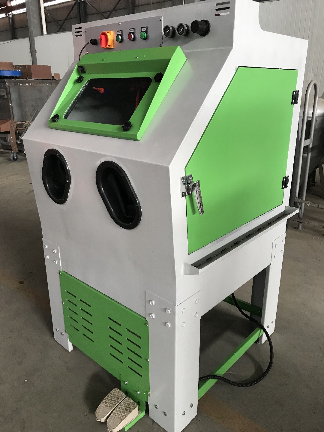 （標(biāo)準(zhǔn)型）手動(dòng)液體噴砂機(jī)，水噴砂機(jī)，液體噴沙機(jī)